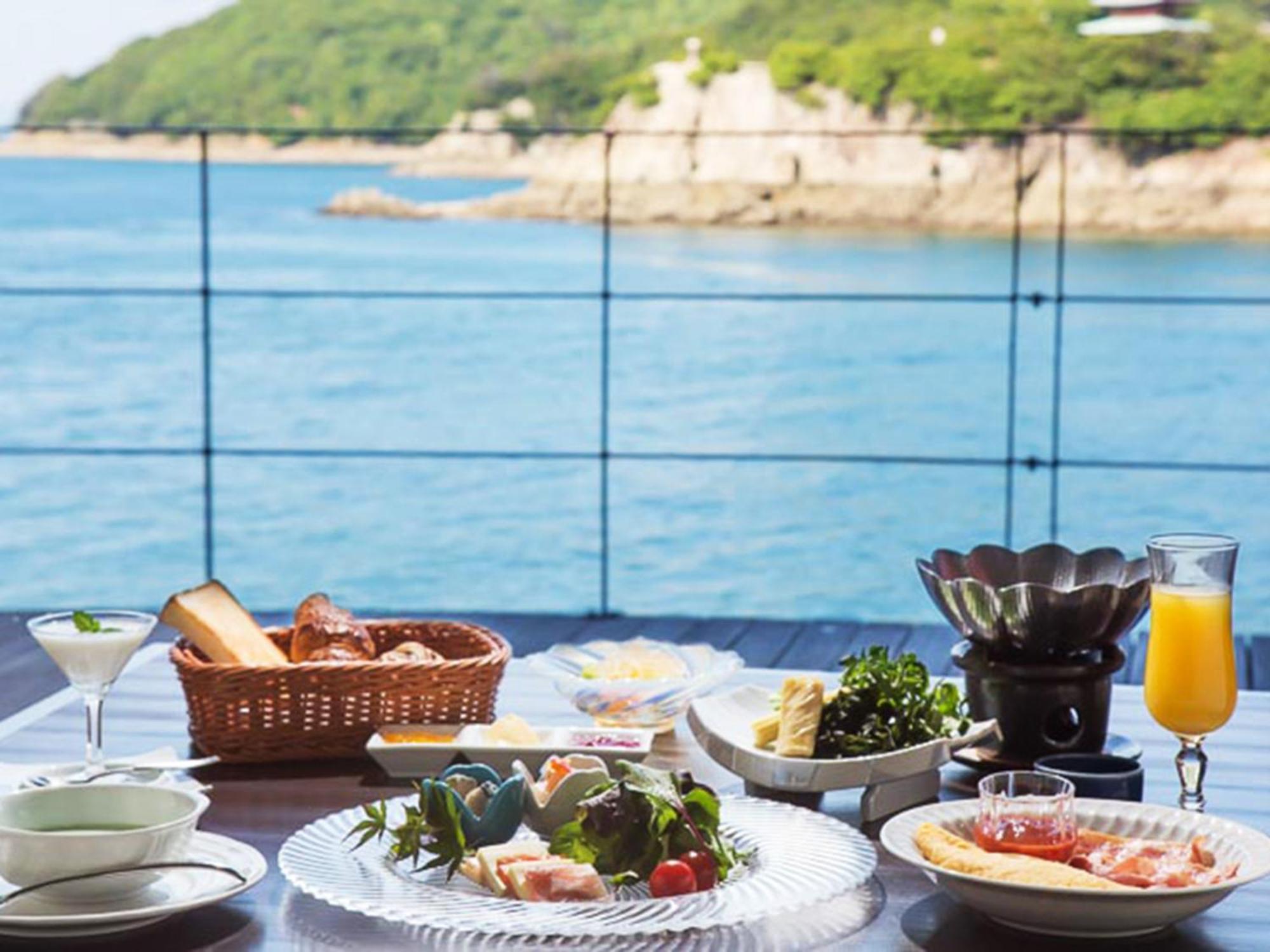 Migiwatei Ochi Kochi Hotel Tomo Екстериор снимка