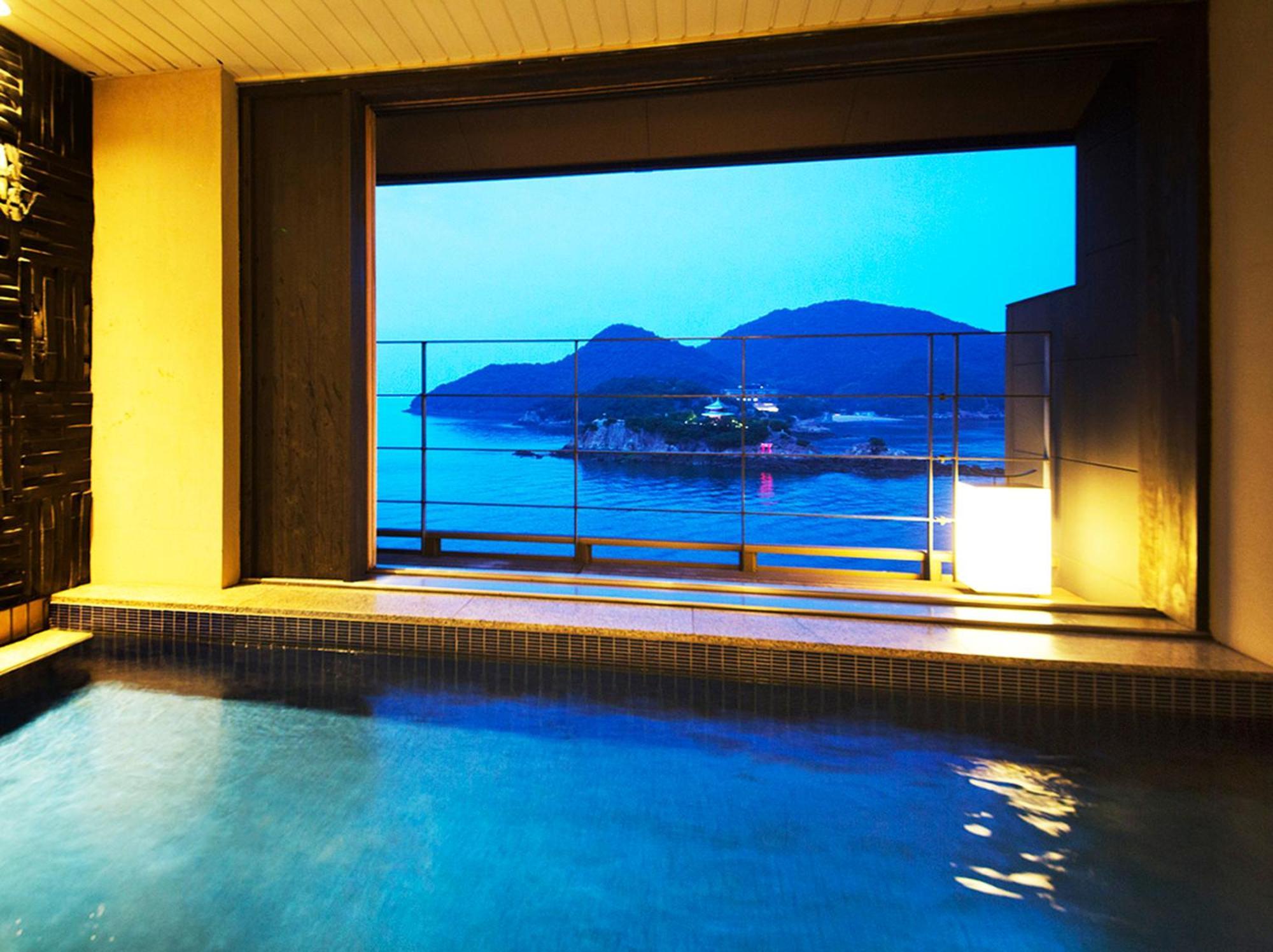 Migiwatei Ochi Kochi Hotel Tomo Екстериор снимка