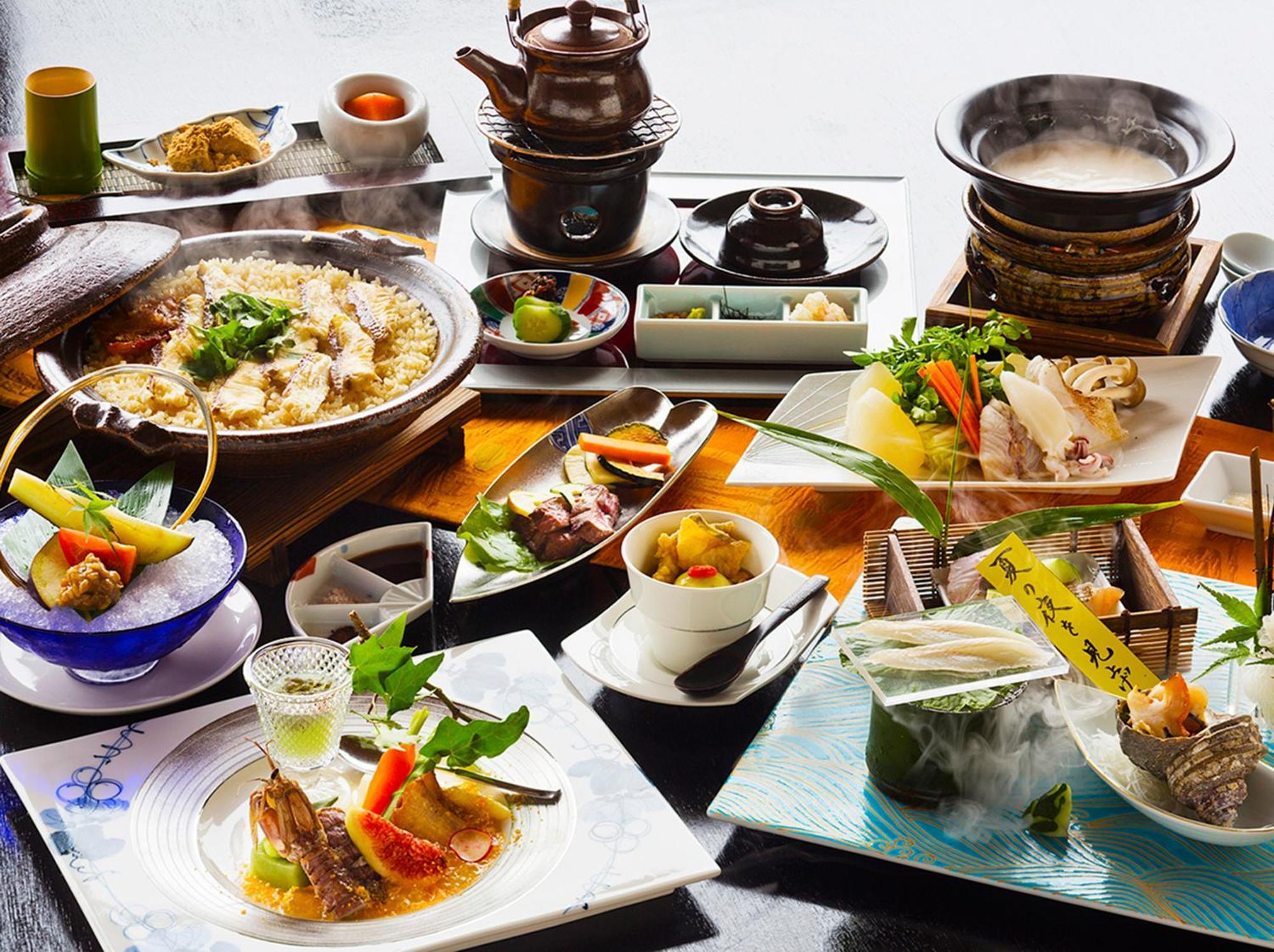 Migiwatei Ochi Kochi Hotel Tomo Екстериор снимка