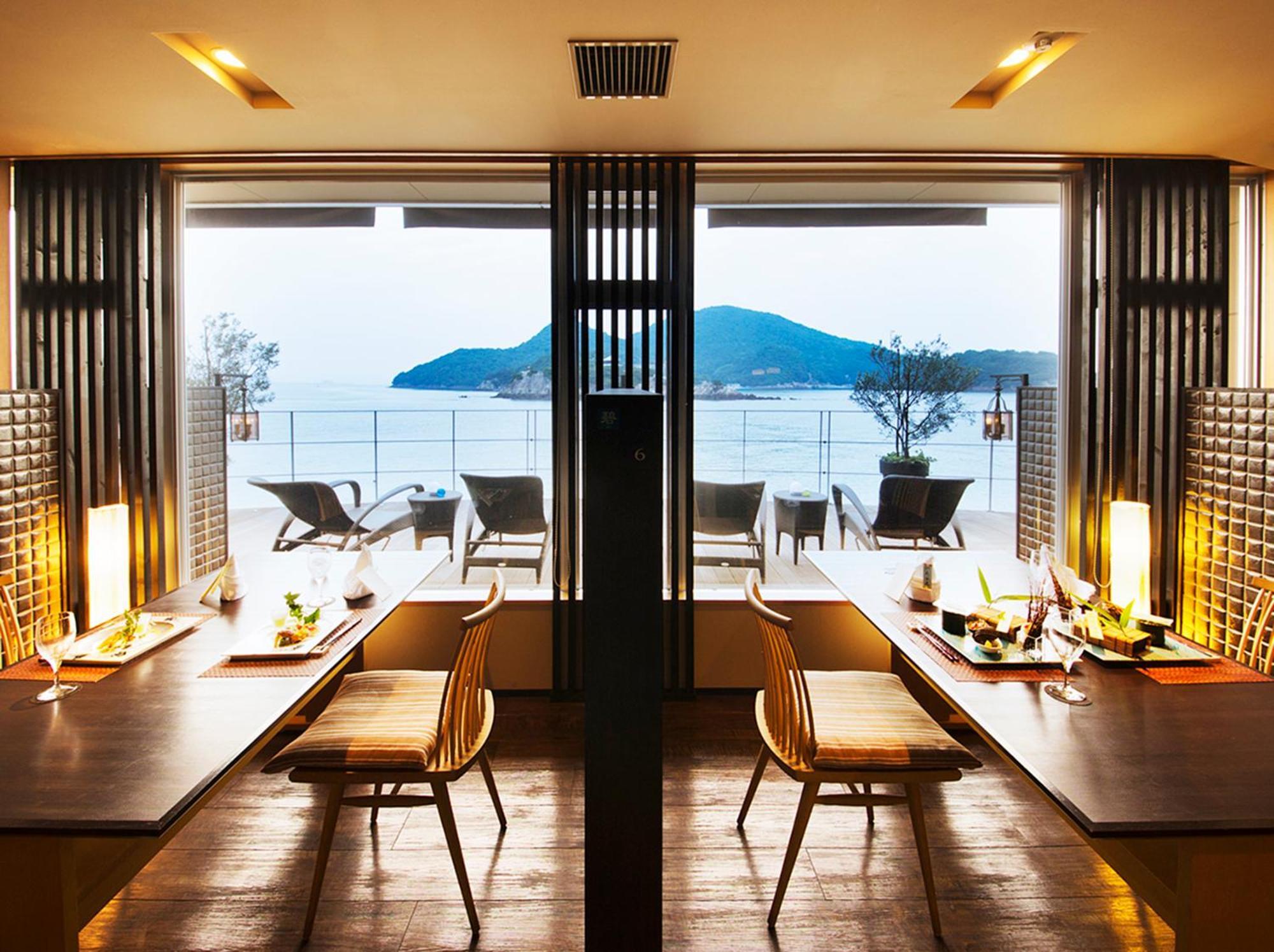 Migiwatei Ochi Kochi Hotel Tomo Екстериор снимка