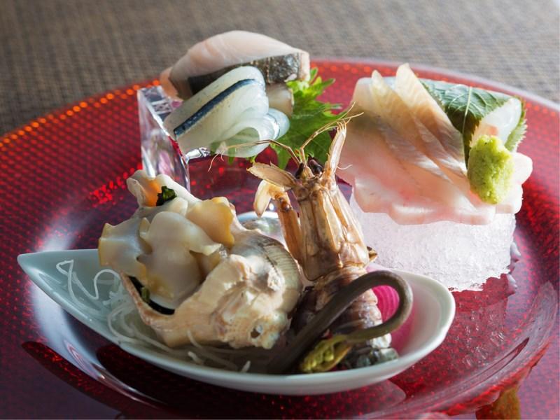 Migiwatei Ochi Kochi Hotel Tomo Екстериор снимка