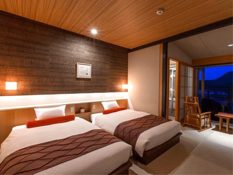 Migiwatei Ochi Kochi Hotel Tomo Екстериор снимка