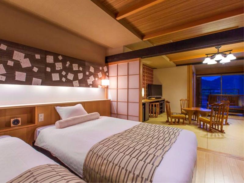 Migiwatei Ochi Kochi Hotel Tomo Екстериор снимка